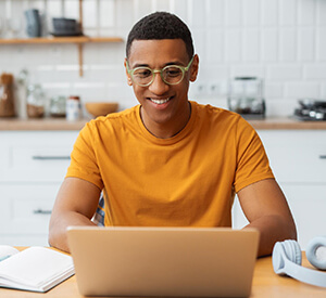 تصویر شاخص:چگونه از بزرگترین اشتباهات پذیرش دانشگاه اجتناب کنیم